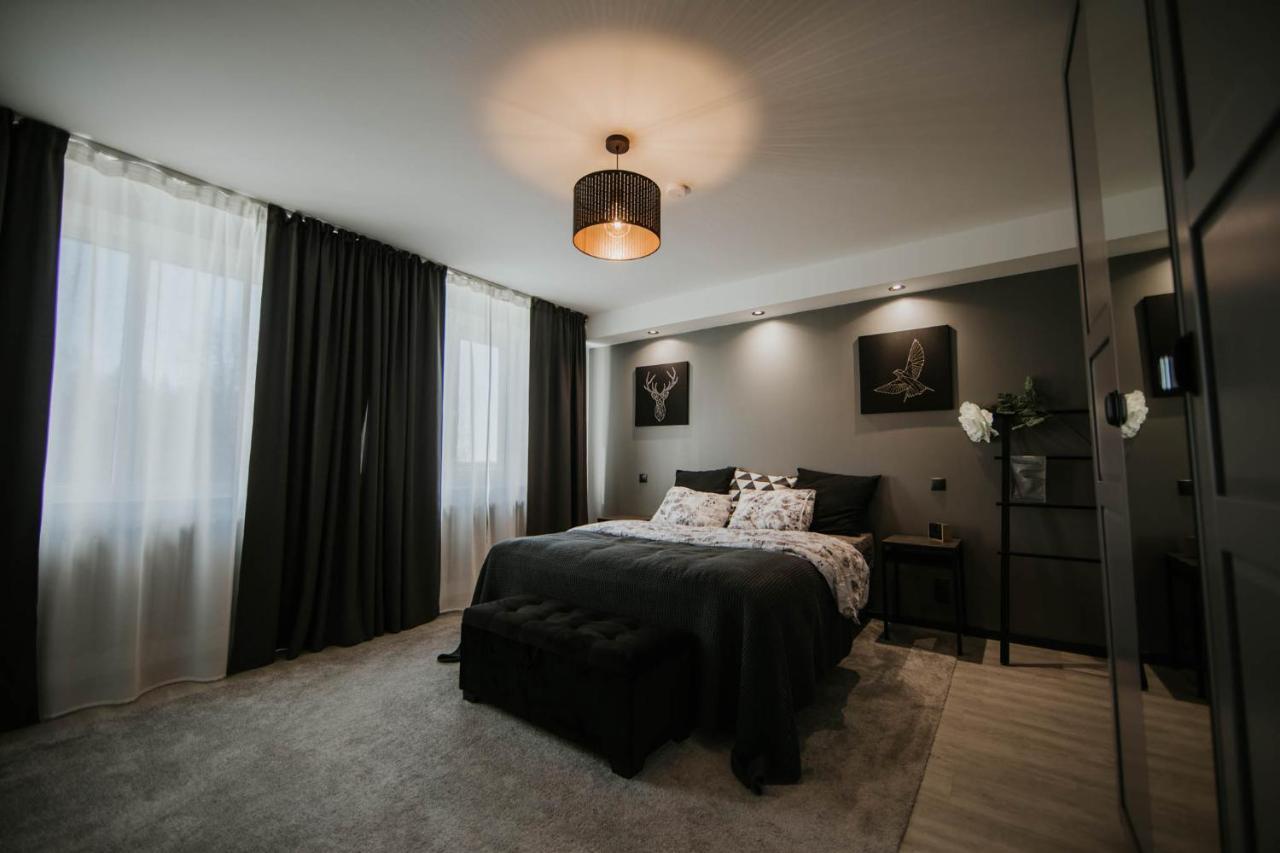 Pinska Guesthouse Cozy Apartment Viljandi  Esterno foto